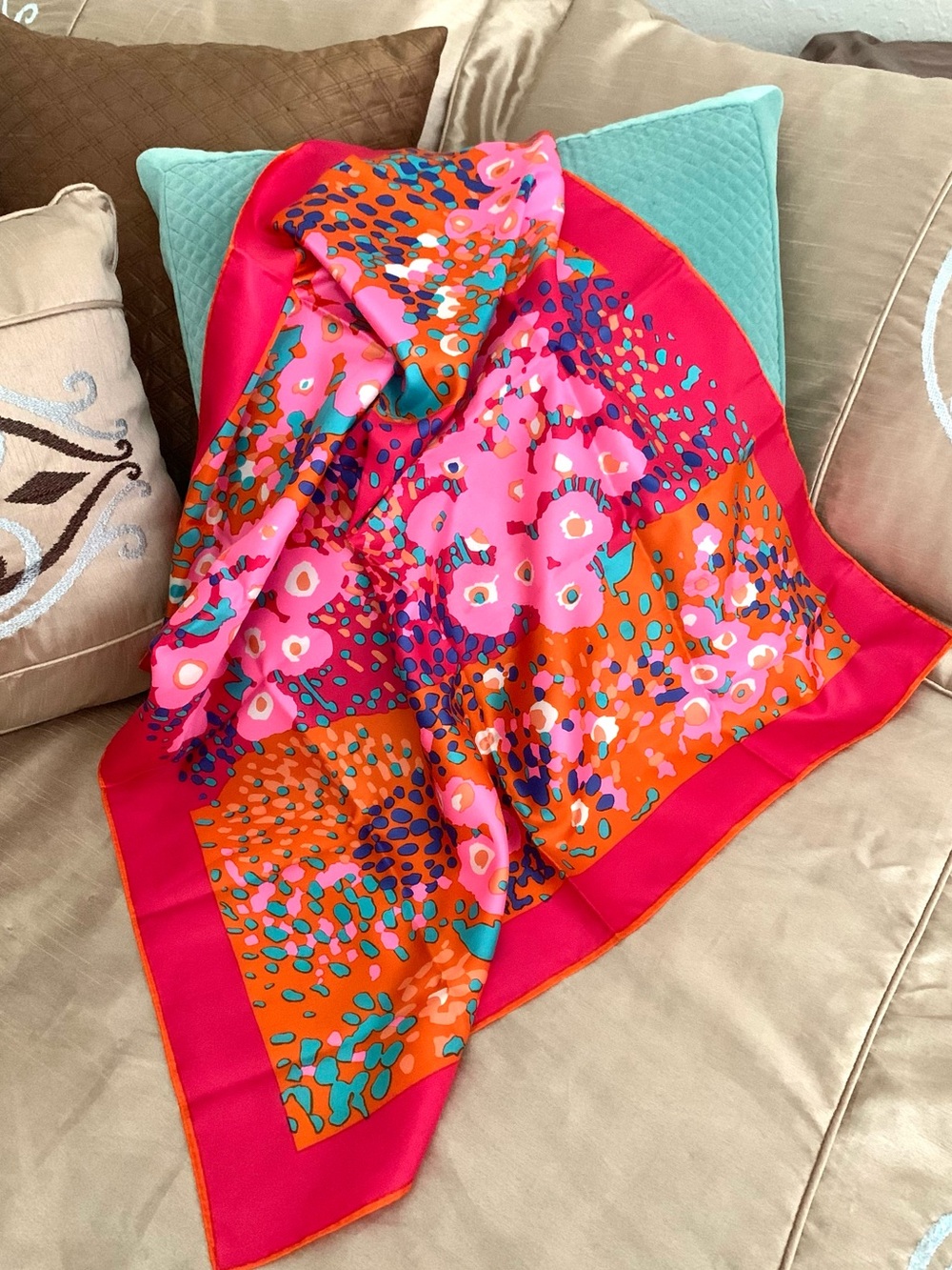 Totes Waterproof Rain Scarf Vibrant Pink & Orange Floral Silky Scarf
